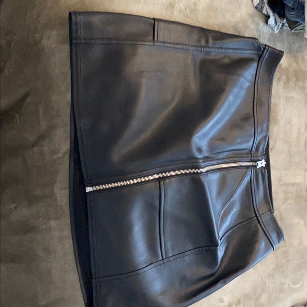 Leather skirt